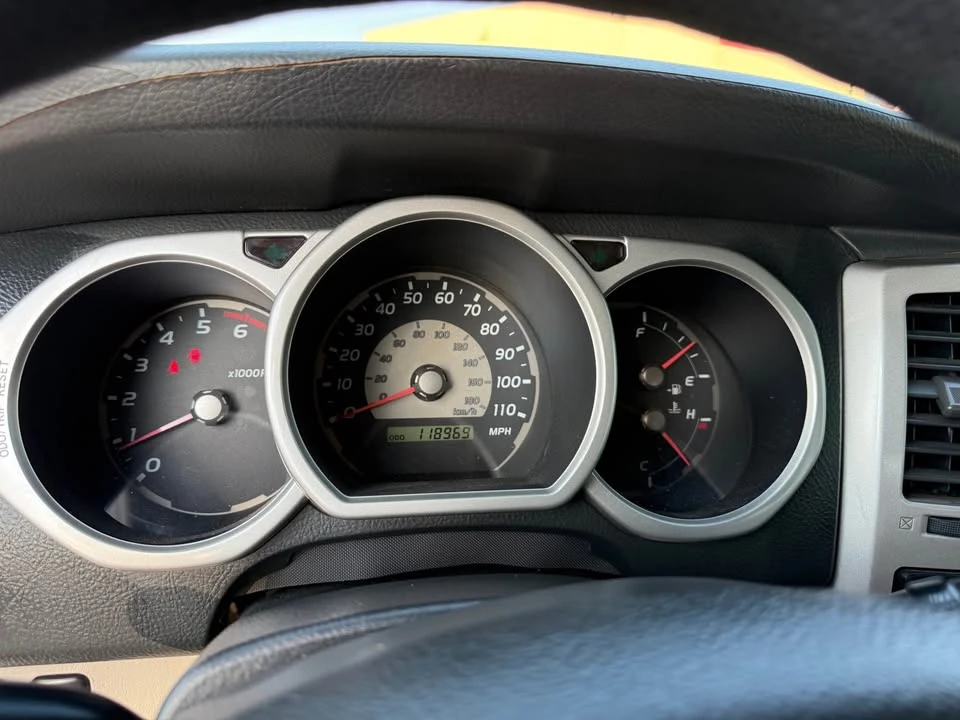 2003 Toyota 4Runner 4th Gen - Image 15 of 15