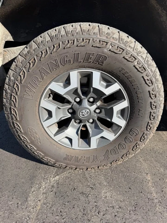 2003 Toyota 4Runner 4th Gen - Image 6 of 10