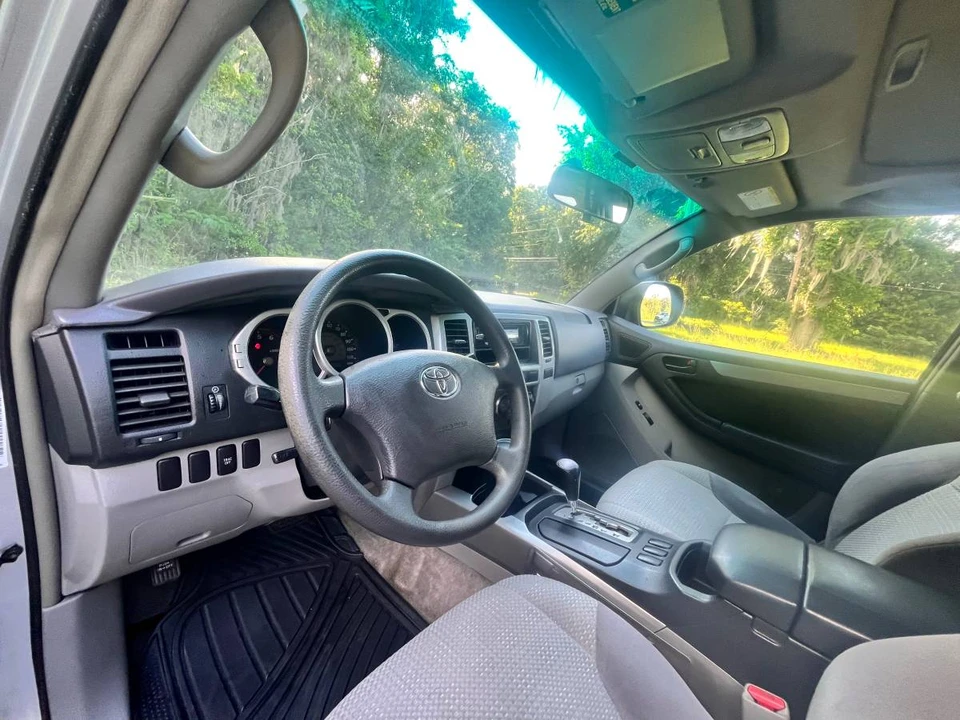 2003 Toyota 4Runner 4th Gen - Image 12 of 19