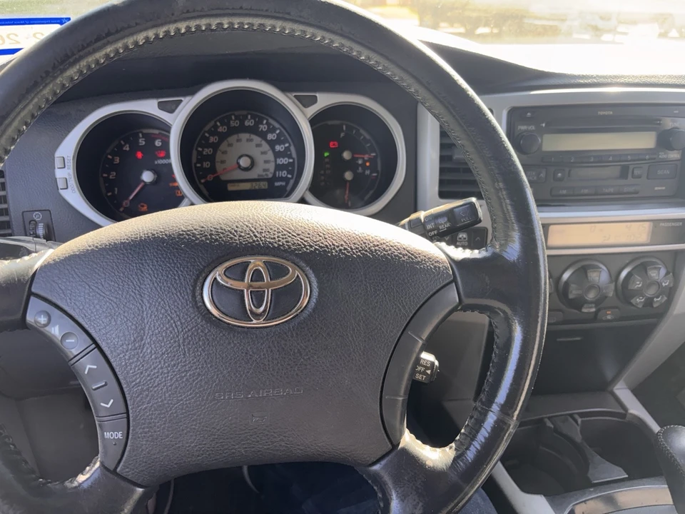 2003 Toyota 4Runner 4th Gen - Image 2 of 14