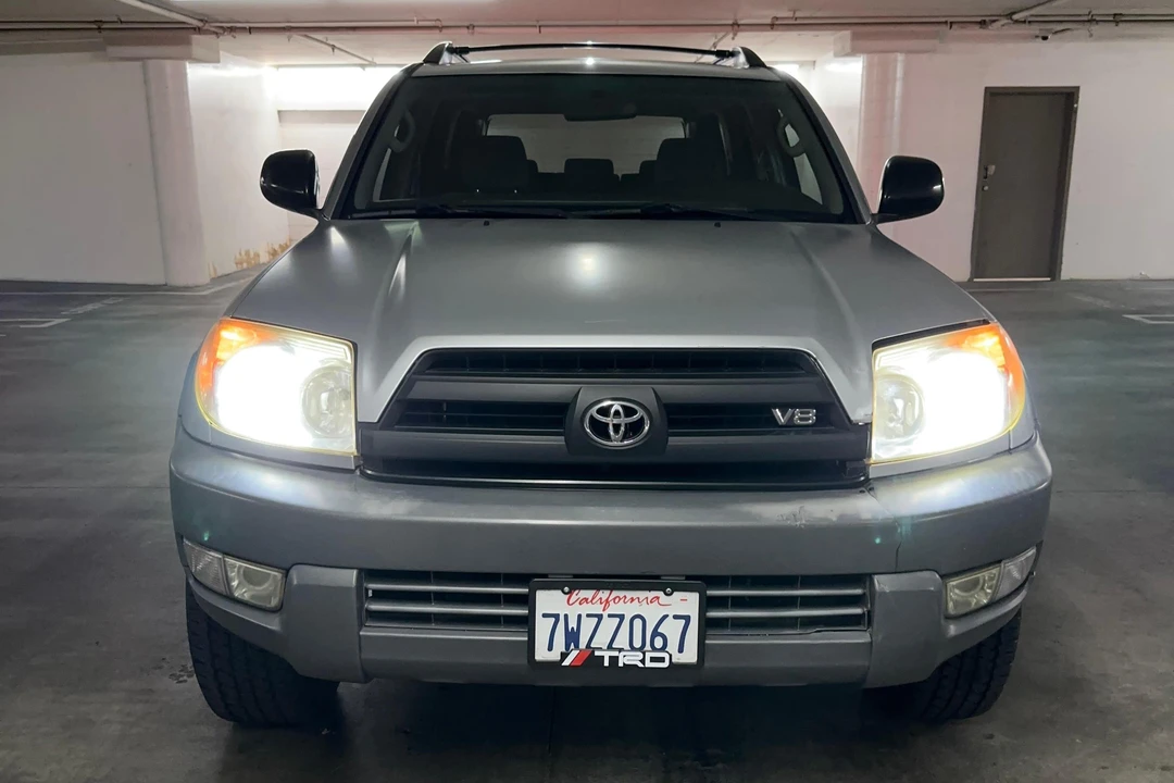 2003 Toyota 4Runner 4th Gen - Image 2 of 31