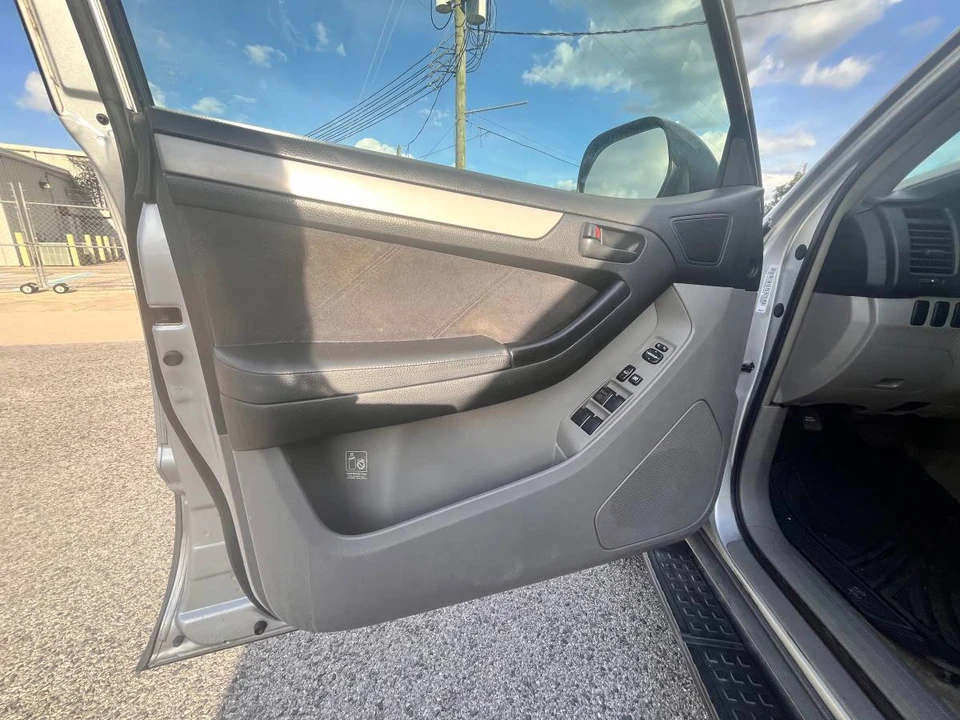 2003 Toyota 4Runner 4th Gen - Image 9 of 23