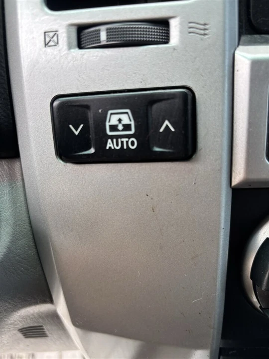 2003 Toyota 4Runner 4th Gen - Image 13 of 15