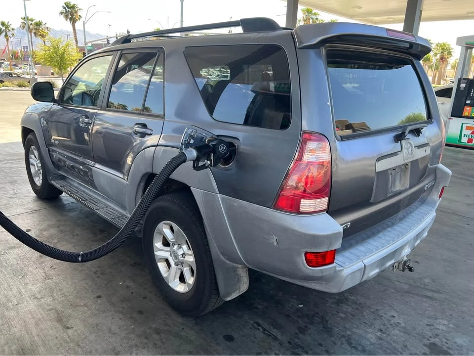 2003 Toyota 4Runner - Image 8 of 9