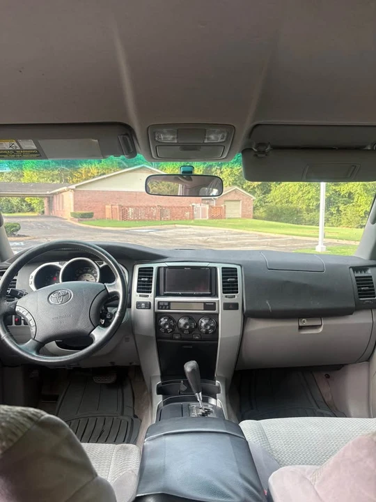 2003 Toyota 4Runner 4th Gen - Image 9 of 10
