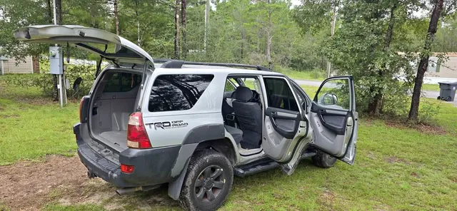 2003 Toyota 4Runner SR5 Sport Utility 2D