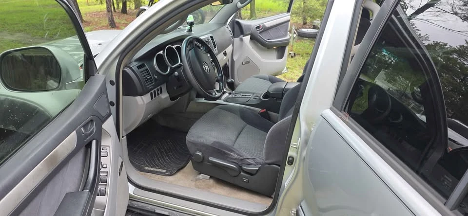 2003 Toyota 4Runner 4th Gen - Image 2 of 14
