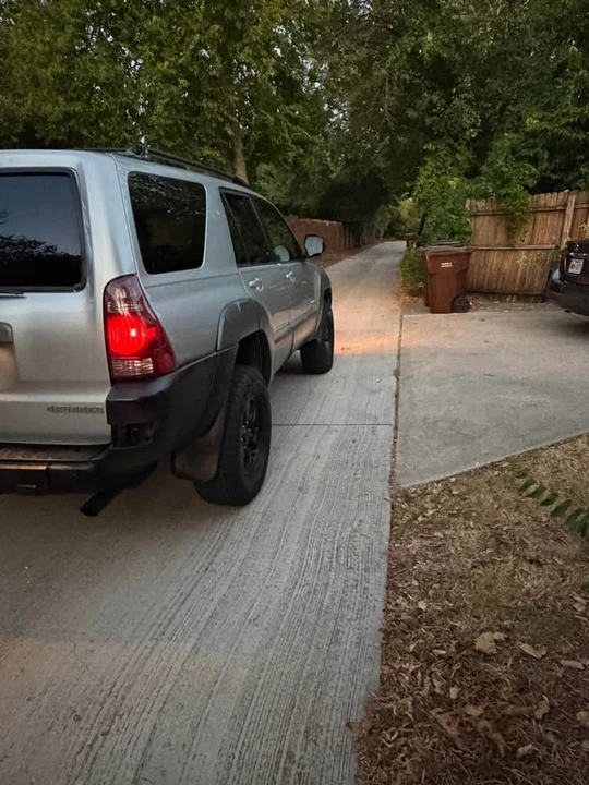 2003 Toyota 4Runner 4th Gen - Image 6 of 10