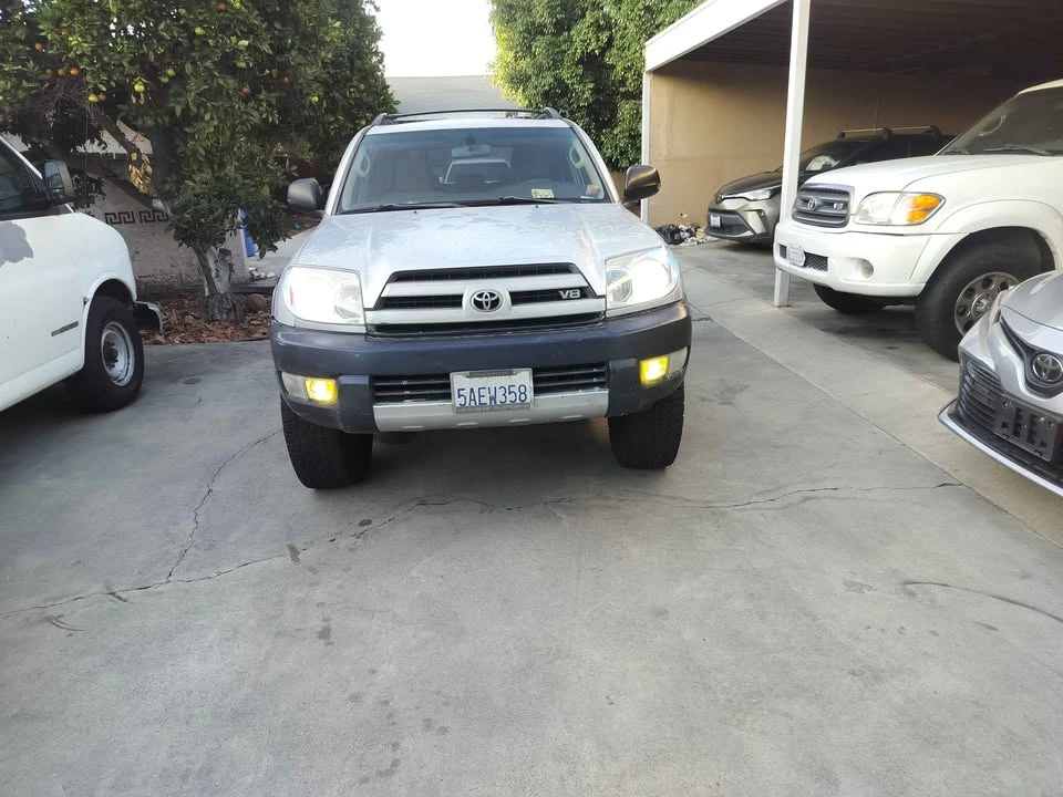 2003 Toyota 4Runner 4th Gen - Image 9 of 10