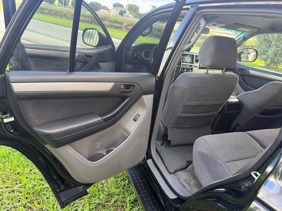 2003 Toyota 4Runner 4th Gen - Image 16 of 19