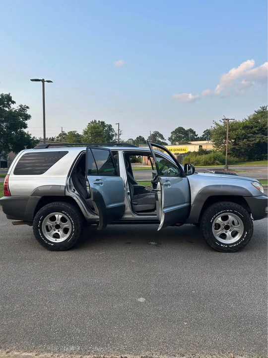 2003 Toyota 4Runner 4th Gen - Image 5 of 19