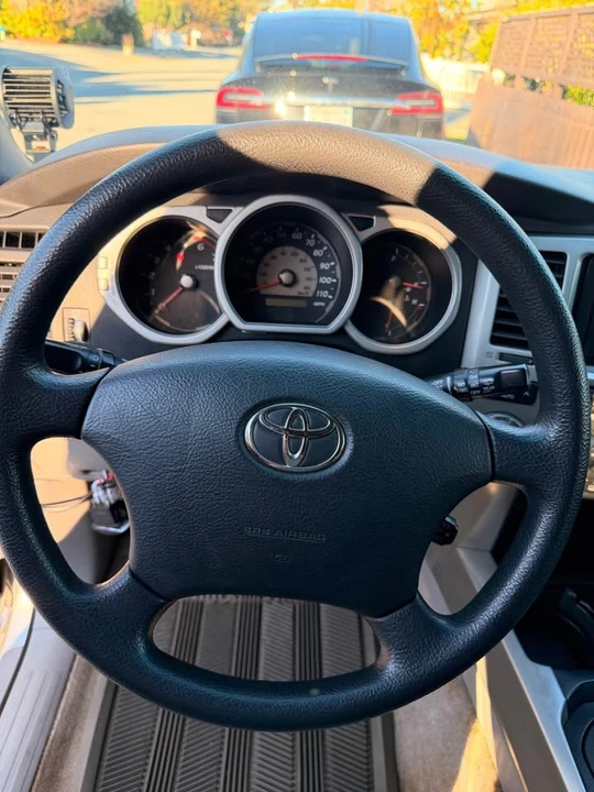 2003 Toyota 4Runner 4th Gen - Image 11 of 21