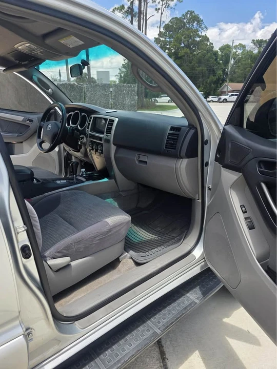 2003 Toyota 4Runner 4th Gen - Image 7 of 9