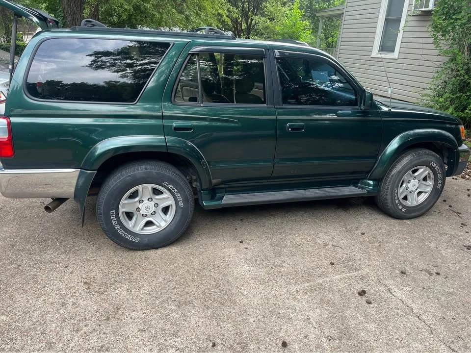 2003 Toyota 4Runner 4th Gen - Image 4 of 11