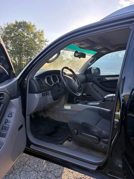 2003 Toyota 4Runner 4th Gen - Image 11 of 15