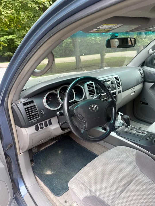 2003 Toyota 4Runner 4th Gen - Image 6 of 12