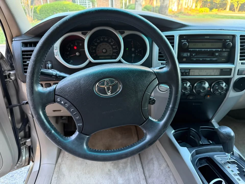 2003 Toyota 4Runner 4th Gen - Image 4 of 10