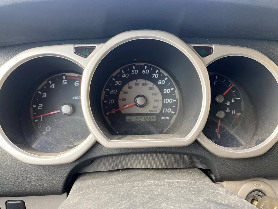 2003 Toyota 4Runner 4th Gen - Image 2 of 16