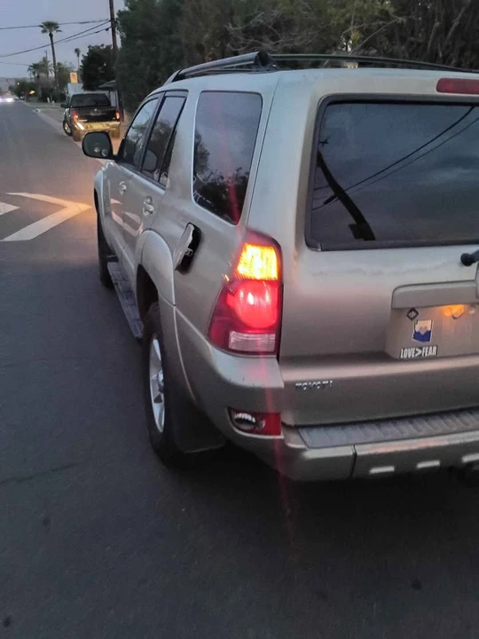 2003 Toyota 4Runner 4th Gen - Image 5 of 8