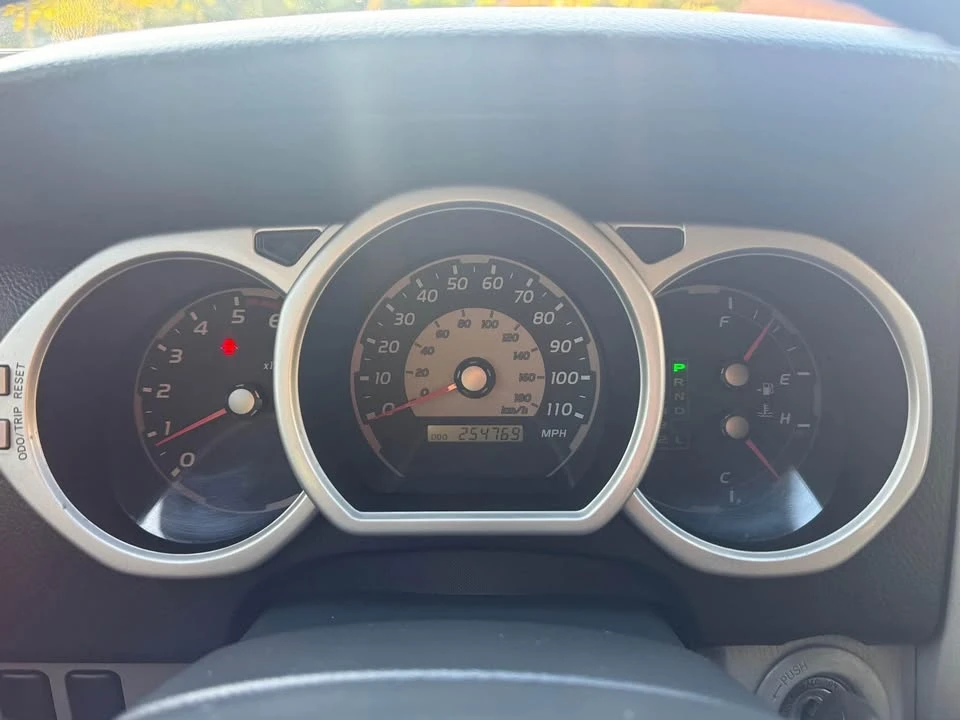 2003 Toyota 4Runner 4th Gen - Image 10 of 13