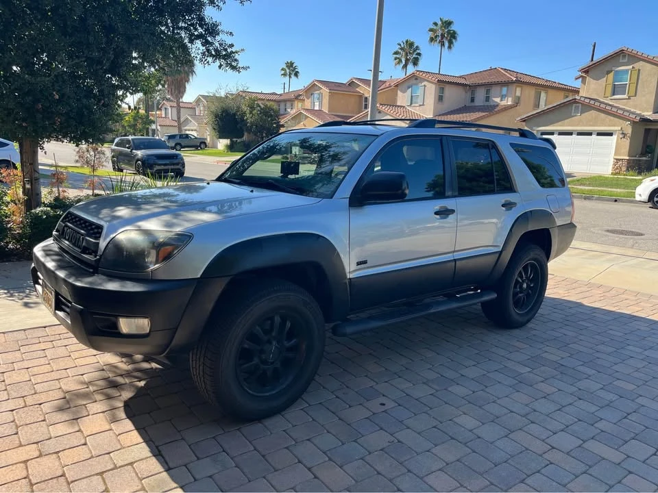 2003 Toyota 4Runner 4th Gen - Image 6 of 12