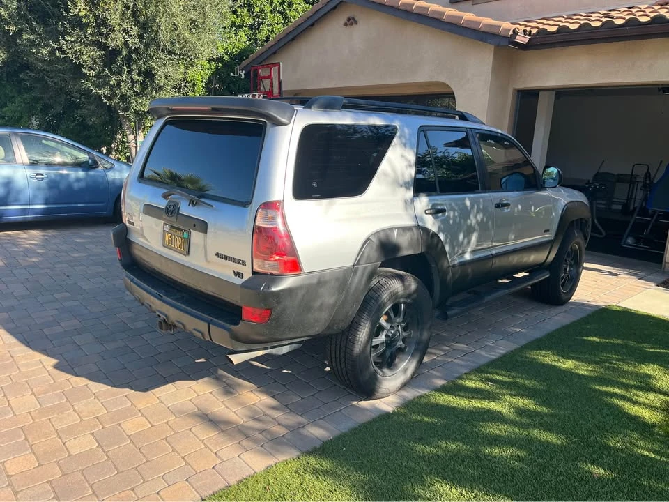 2003 Toyota 4Runner 4th Gen - Image 5 of 12