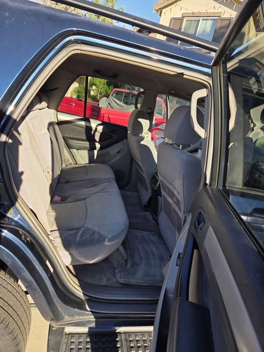 2003 Toyota 4Runner 4th Gen - Image 9 of 12