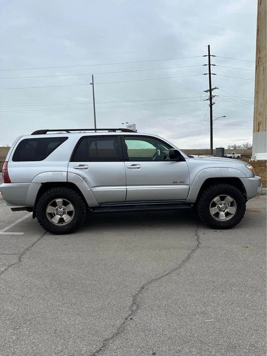 2003 Toyota 4Runner 4th Gen - Image 3 of 7