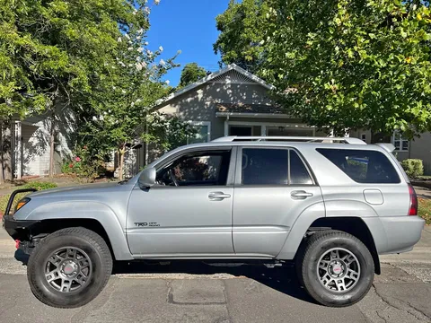 2003 Toyota 4Runner Limited V8 4WD