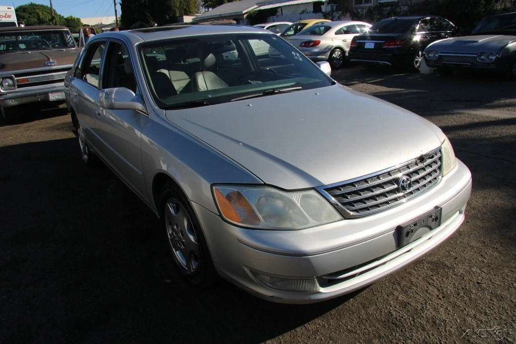 2003 Toyota Avalon 2nd Gen - Image 9 of 21