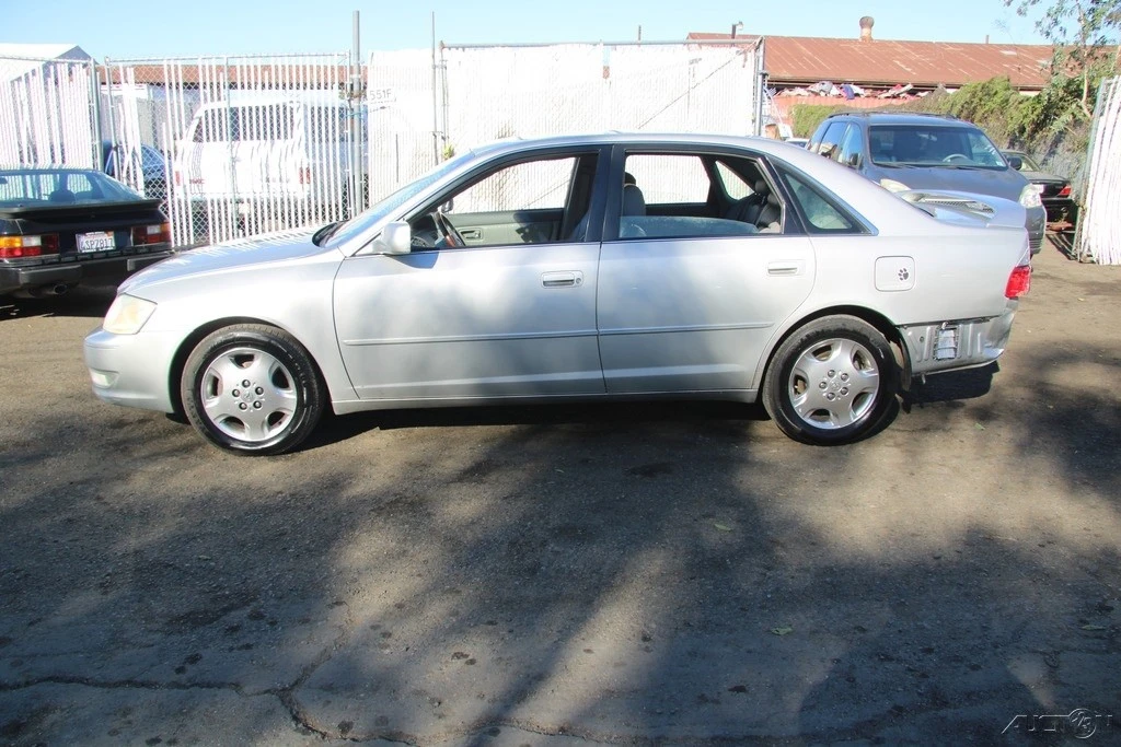 2003 Toyota Avalon 2nd Gen - Image 3 of 21
