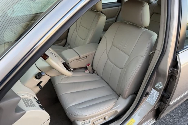 2003 Toyota Avalon 1st Gen - Image 4 of 7