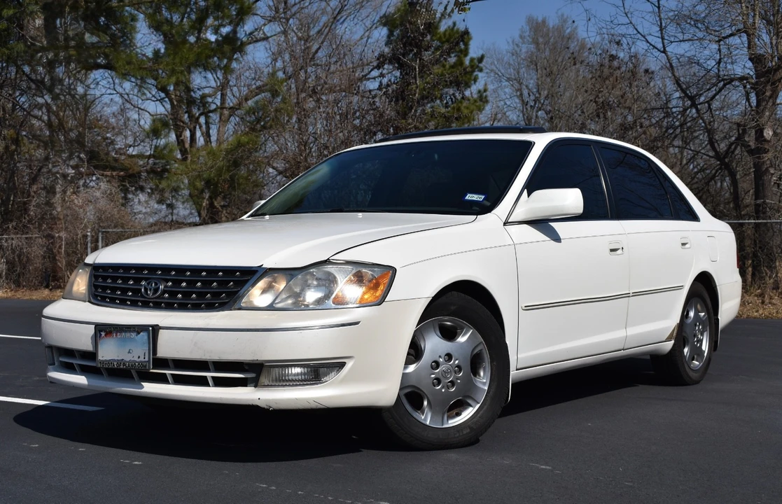 2003 Toyota Avalon 1st Gen - Image 5 of 20