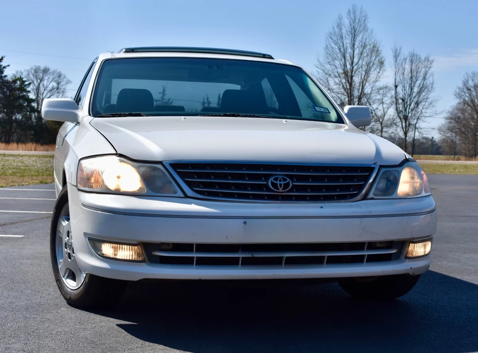 2003 Toyota Avalon 1st Gen - Image 6 of 20