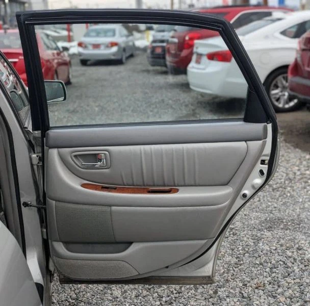 2003 Toyota Avalon 2nd Gen - Image 11 of 12