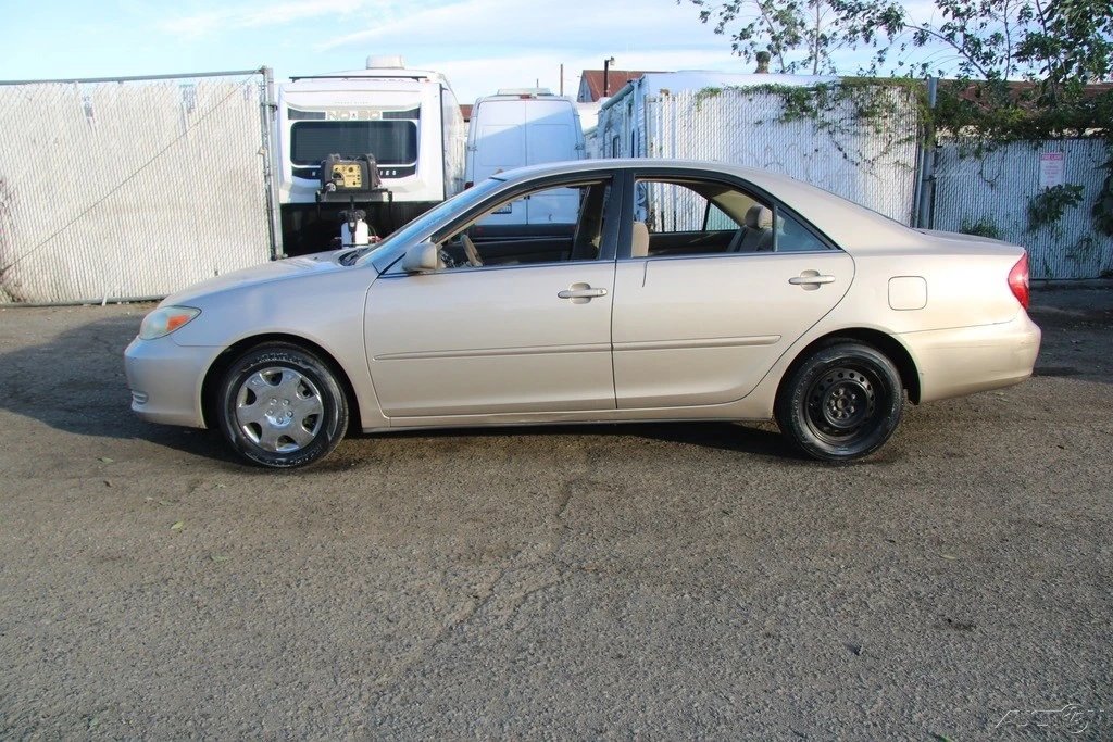 2003 Toyota Camry 5th Gen - Image 3 of 21