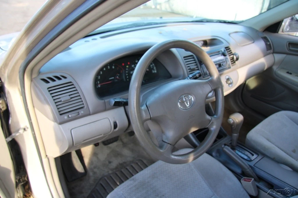 2003 Toyota Camry 5th Gen - Image 13 of 21