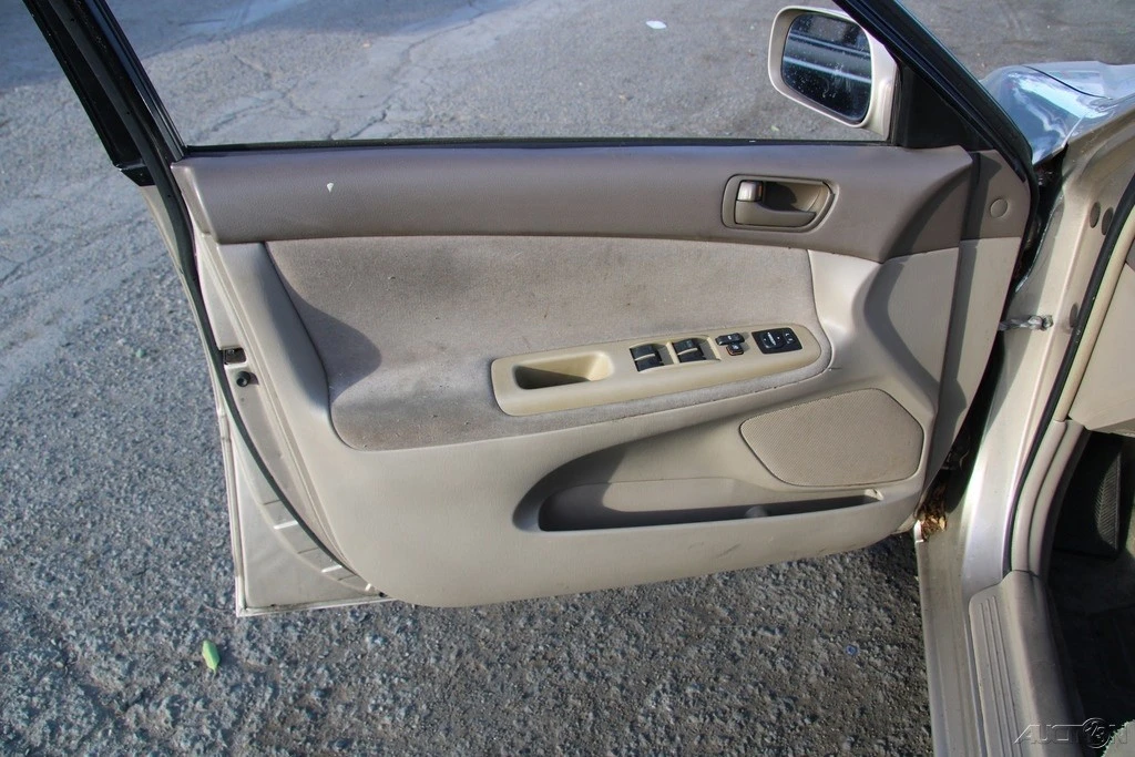 2003 Toyota Camry 5th Gen - Image 11 of 21