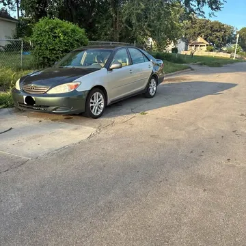 2003 Toyota Camry LE Sedan 4D