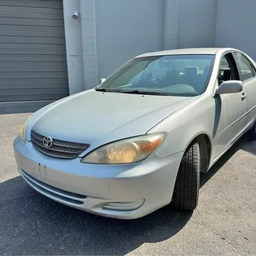 2003 Toyota Camry SE Sedan 4D