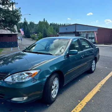 2003 Toyota Camry XLE Sedan 4D