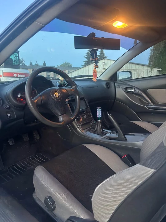 2003 Toyota Celica 7th Gen - Image 6 of 10