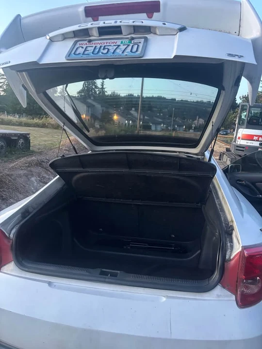 2003 Toyota Celica 7th Gen - Image 9 of 10