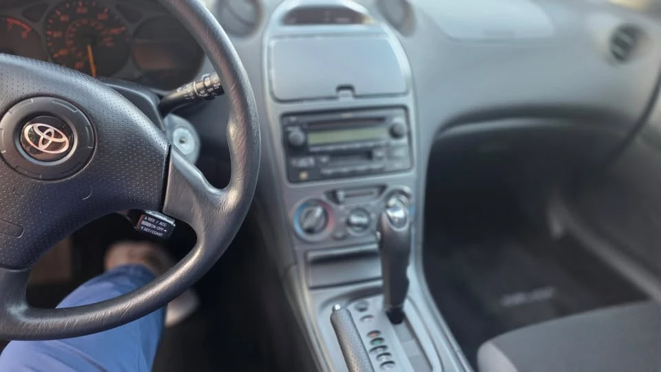 2003 Toyota Celica 7th Gen - Image 5 of 17
