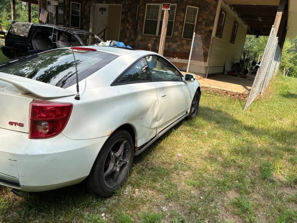 2003 Toyota Celica 7th Gen - Image 2 of 3