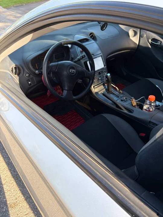 2003 Toyota Celica 7th Gen - Image 8 of 9