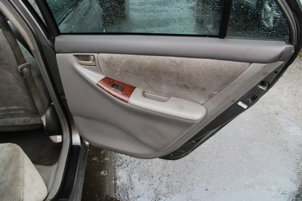 2003 Toyota Corolla 9th Gen - Image 19 of 21