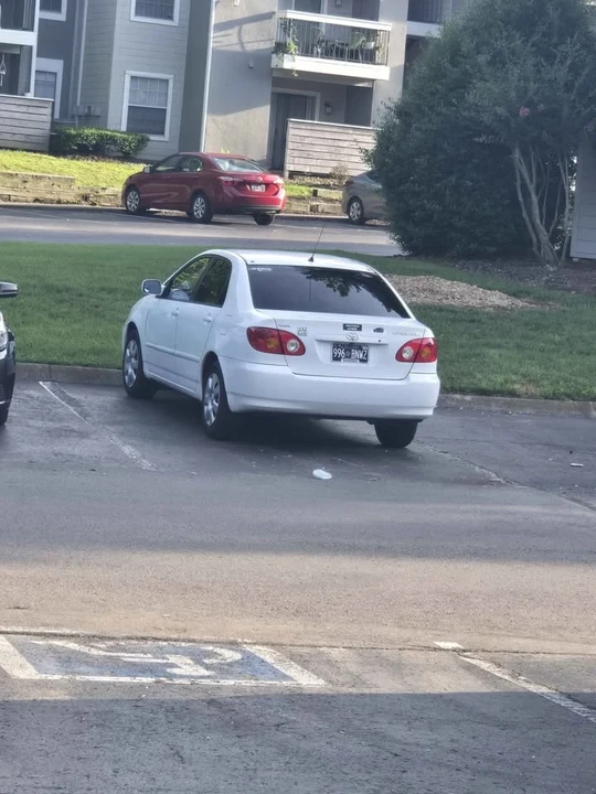 2003 Toyota Corolla 9th Gen - Image 2 of 3