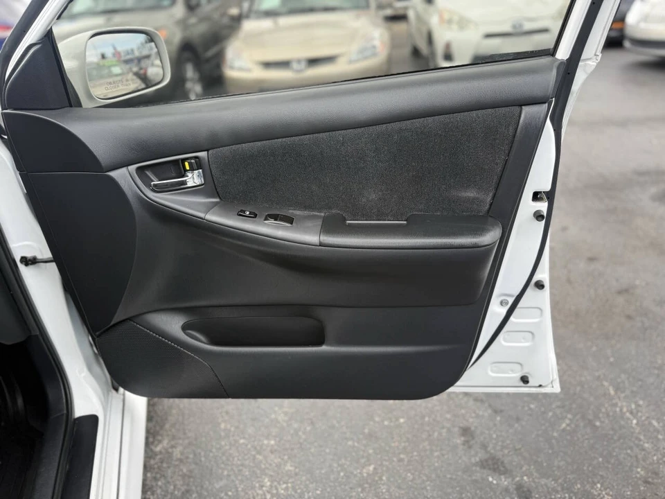 2003 Toyota Corolla 9th Gen - Image 13 of 19
