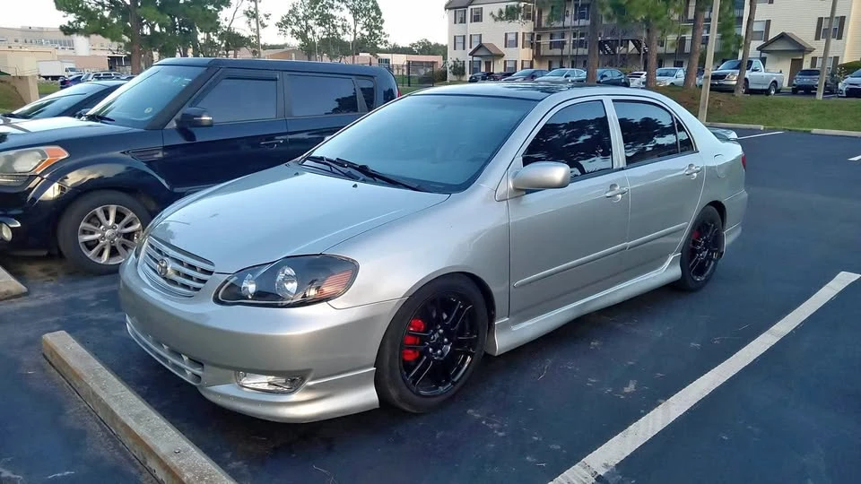 2003 Toyota Corolla 9th Gen - Image 1 of 2